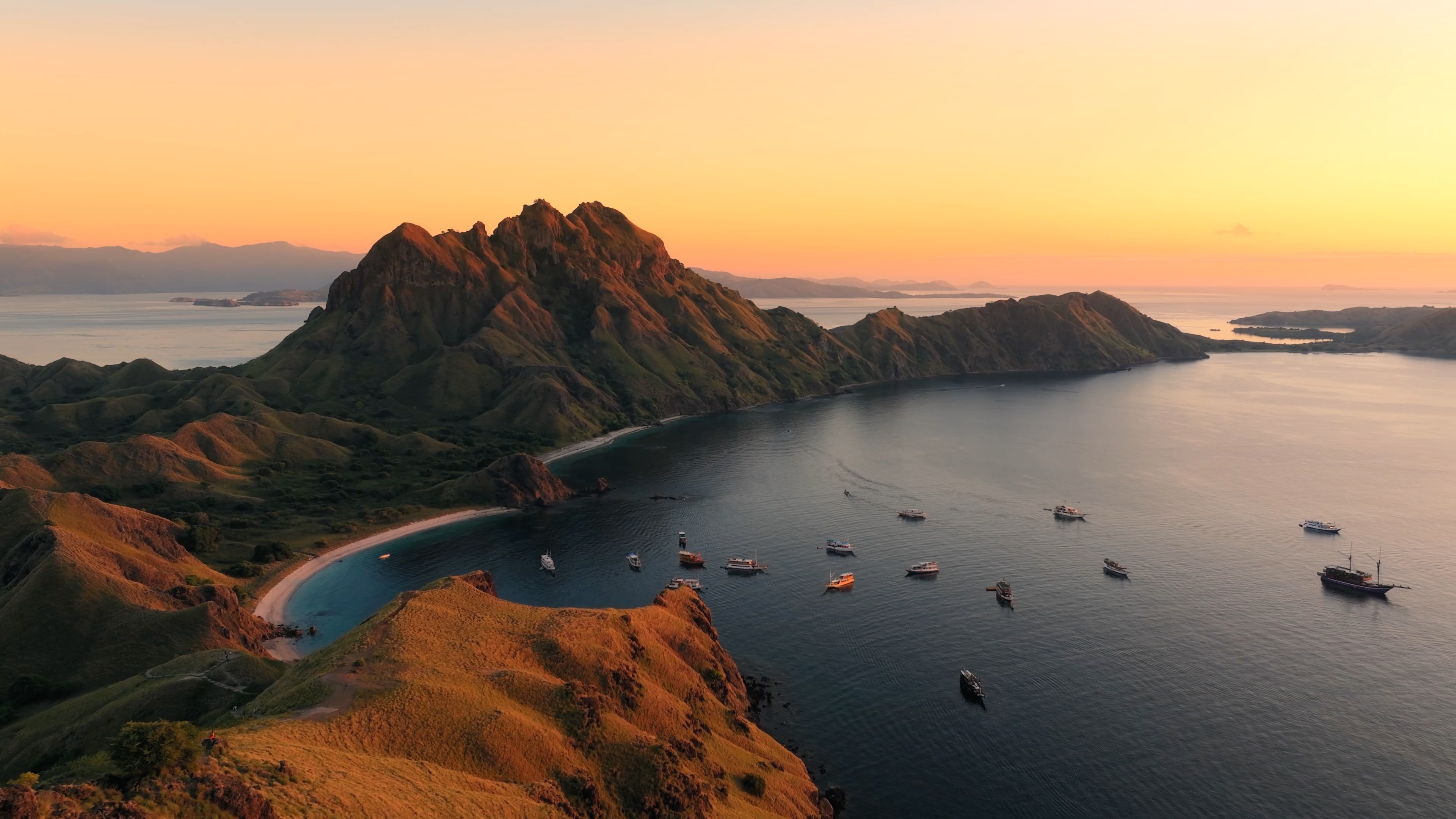 [图]印尼电影感旅拍📷-【15天人均1w】你将拥有火山🌋与大海🌊