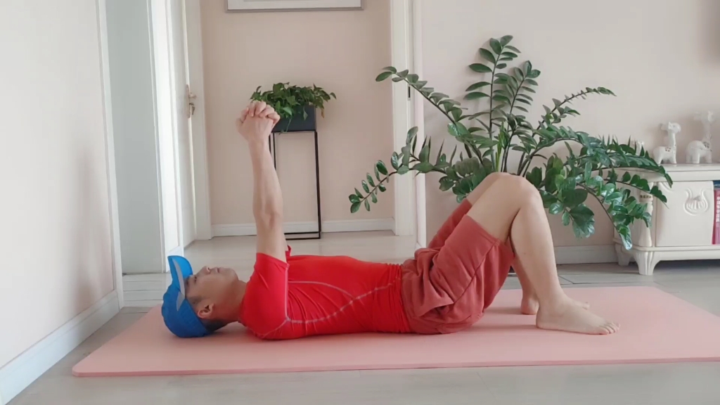 大肚子最怕的运动之一每天坚持48个30天甩掉大肚腩