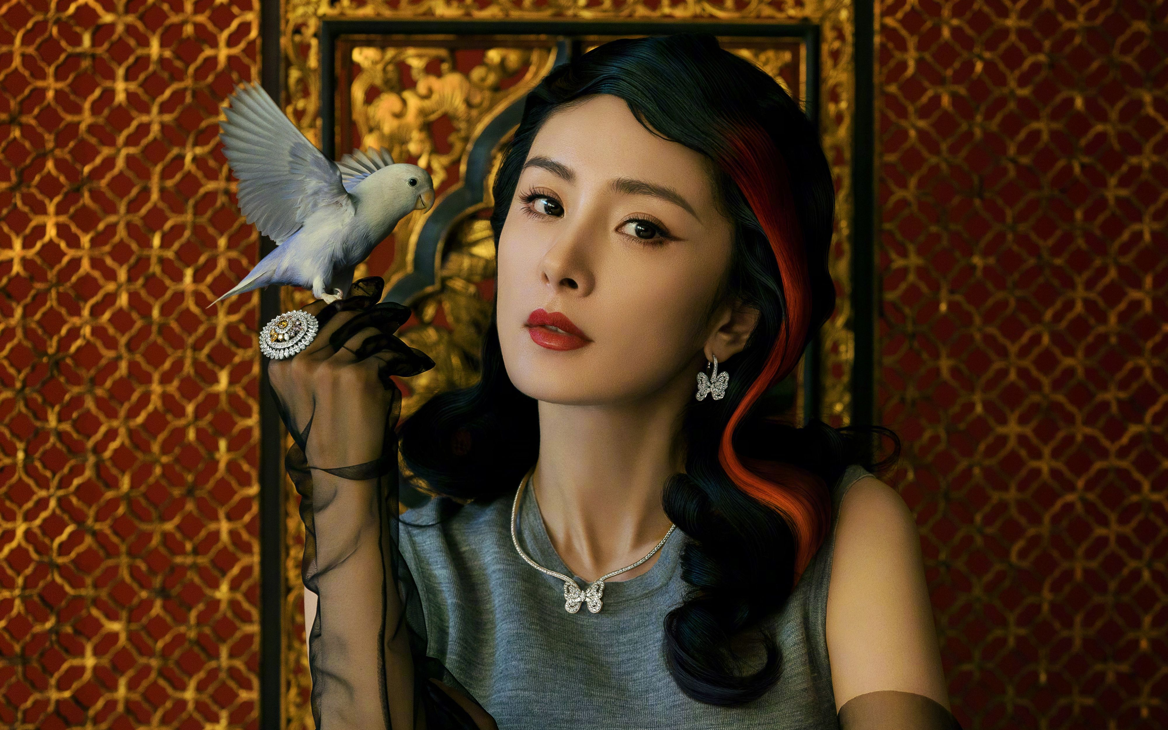 【刘雪亮mqstudio】杨幂 独家拍摄花絮 | 兼具古韵柔情与现代格调