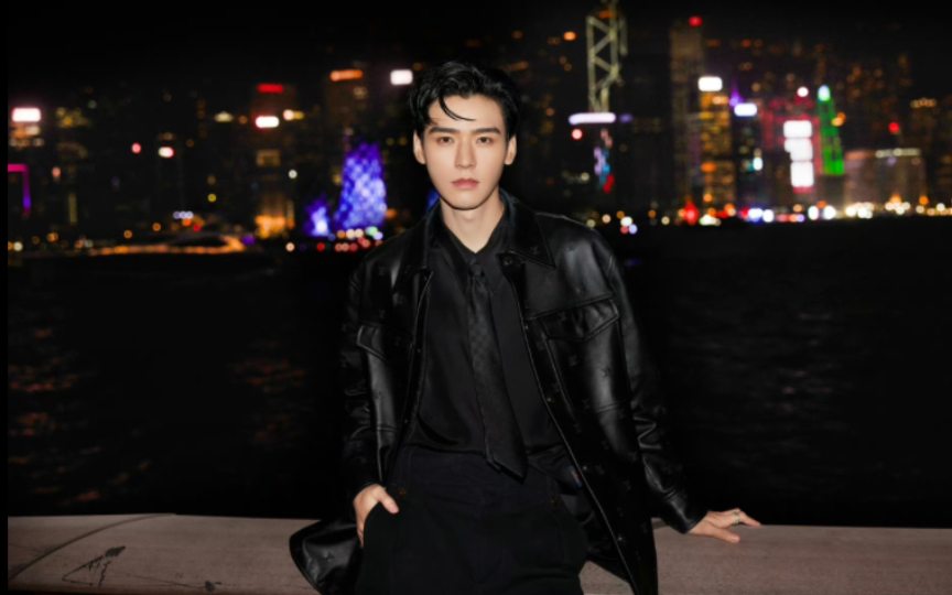 龚俊和lv的适配度真的好高~啊啊啊大帅哥!