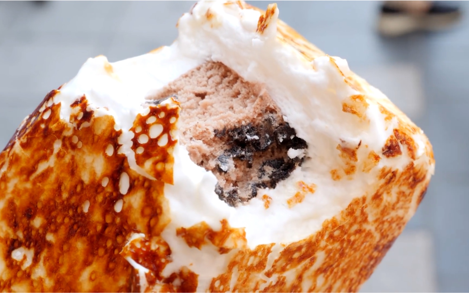 【深夜食堂】 韩国街头 烤棉花冰淇淋 | 晚上好 忙碌的一天又结束了