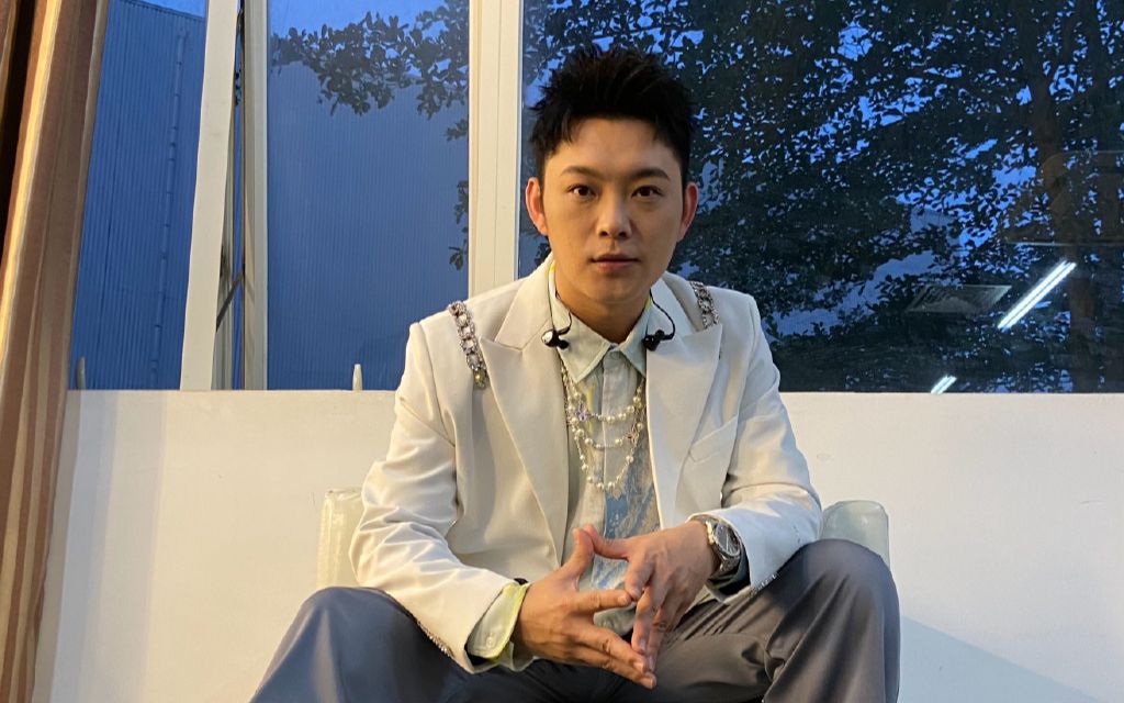 大气磅礴宝石老舅献礼建党一百铭刻这百年沧桑英雄还看今朝