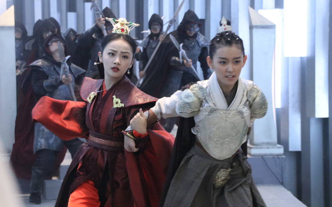 【藕龙】咤儿把龙儿护在身后合集