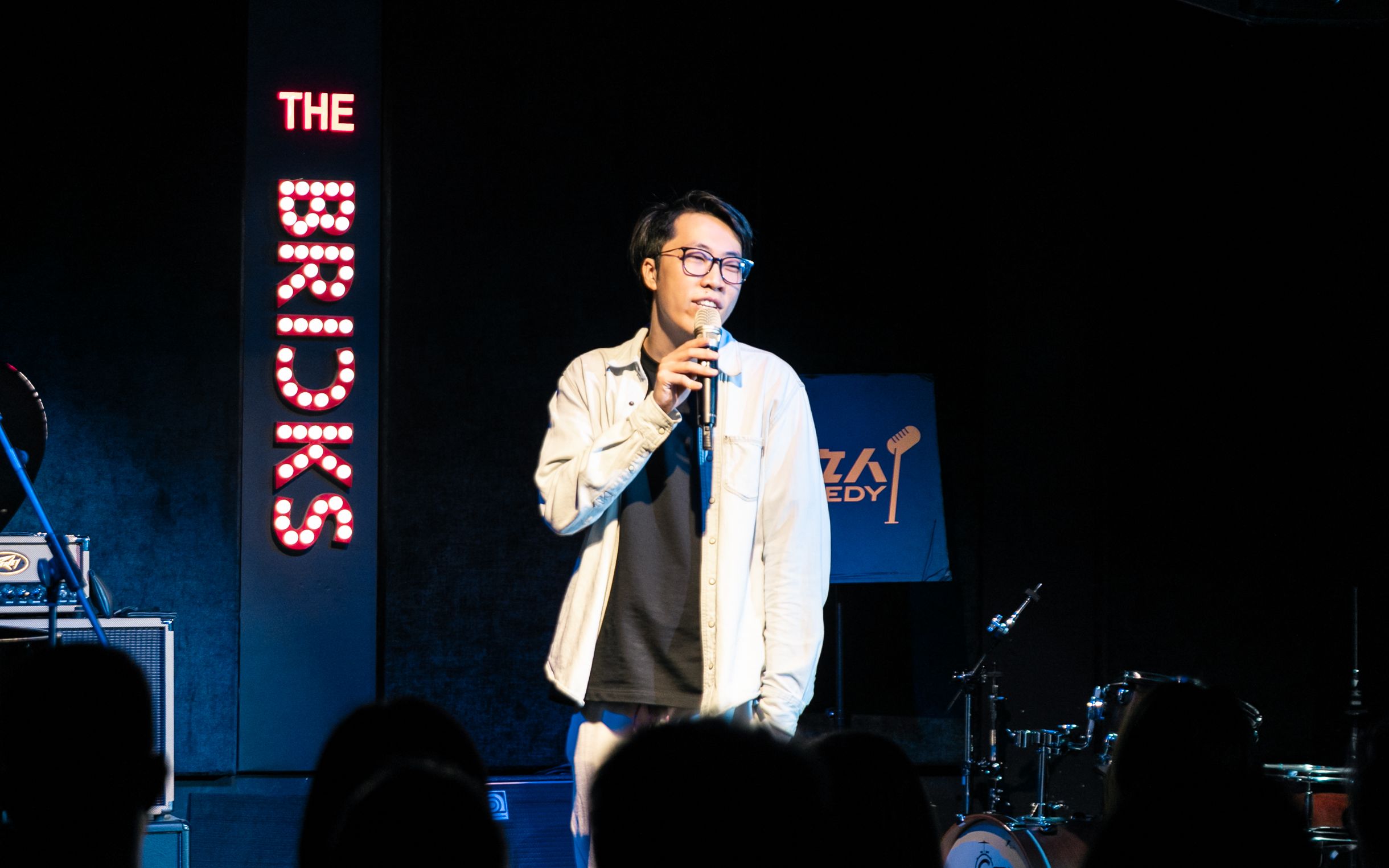 【中文单口喜剧脱口秀】因为什么发现自己老了