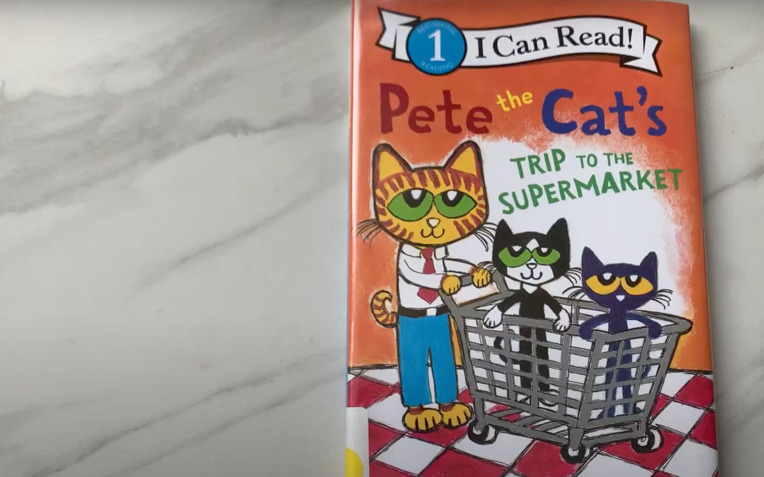 [图]老外英文绘本朗读-启蒙英语-每晚5岁宝宝睡觉必读【i can read】- Pete the Cat's Trip to the Supermarket