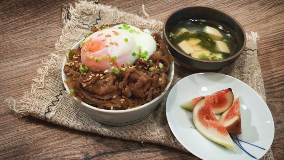 【日式牛丼饭】应该没有人会拒绝牛丼饭的吧!简单的料理却有着非凡的魅力哔哩哔哩bilibili