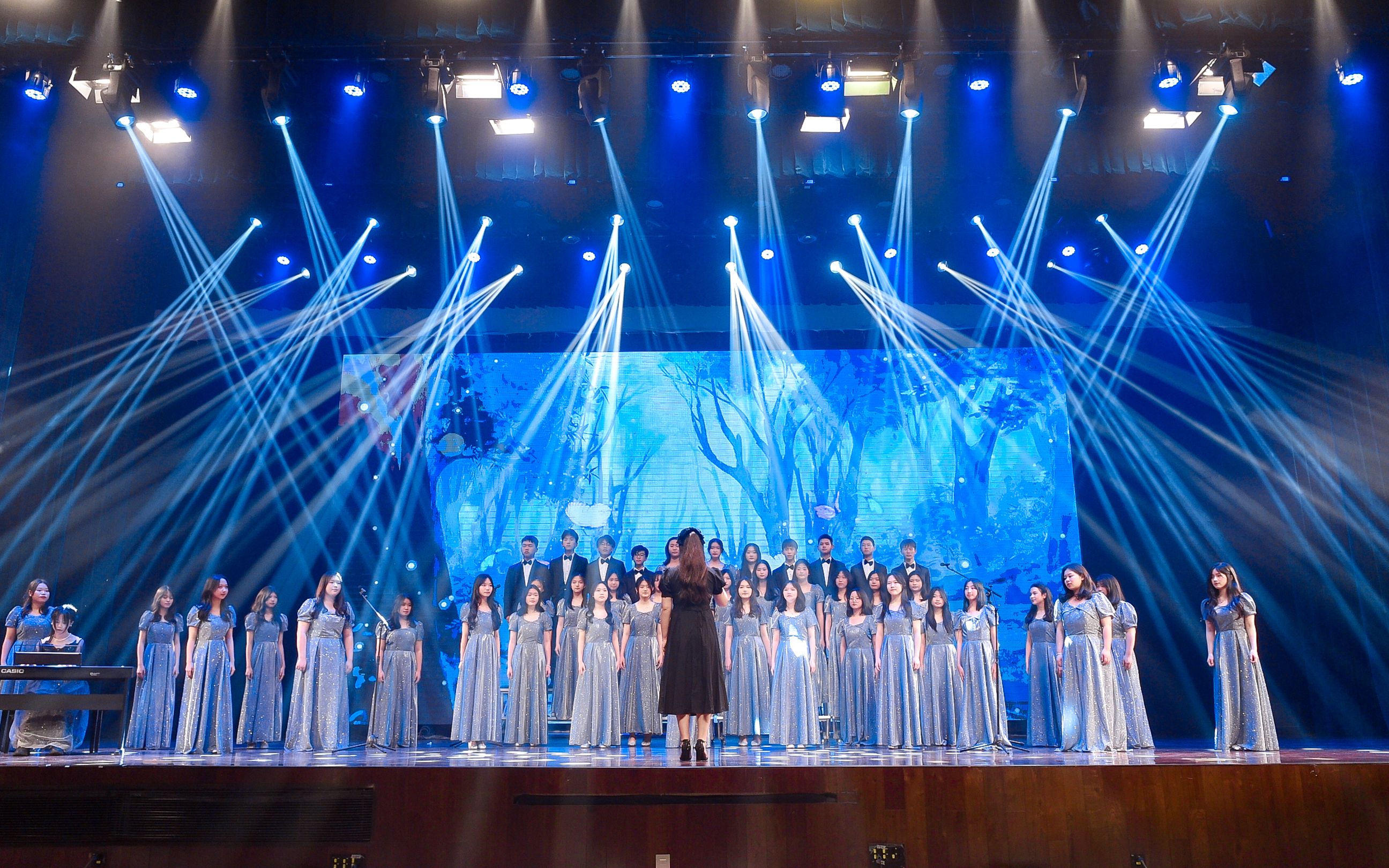 有故事的声音!中学合唱团演绎《如愿》《歌声与微笑》