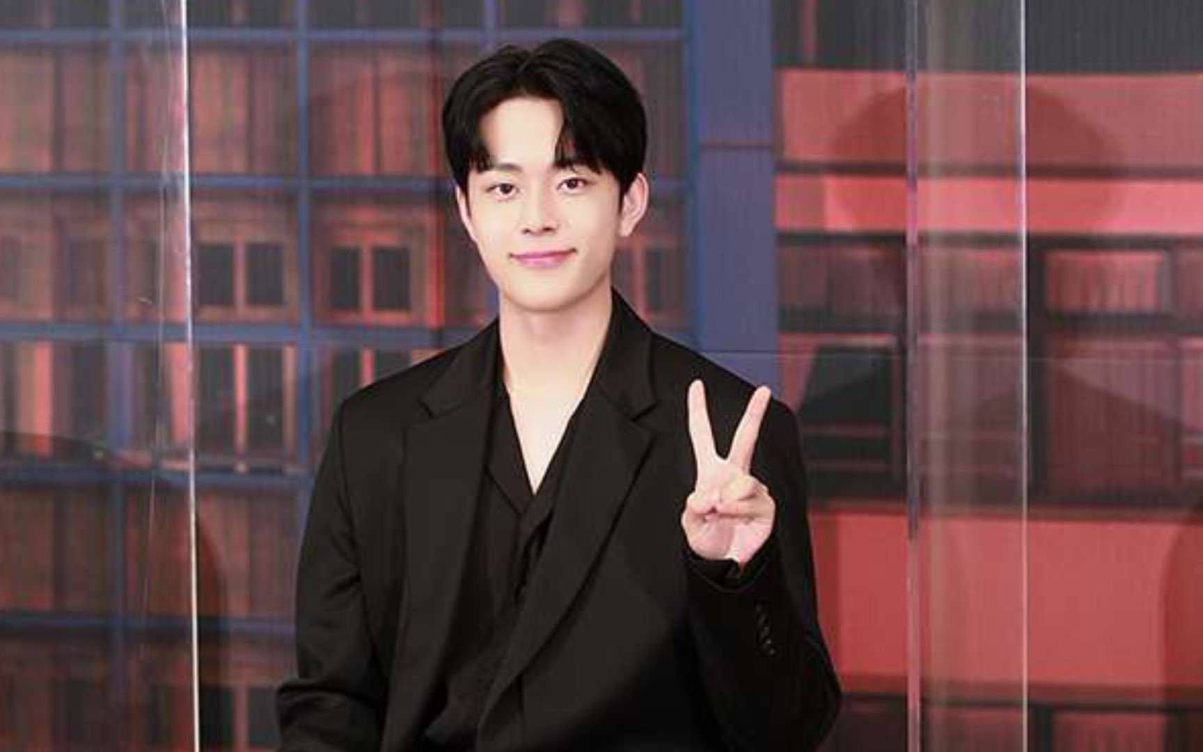 【优秀女巫贾斗心 】中字 柳善皓cut