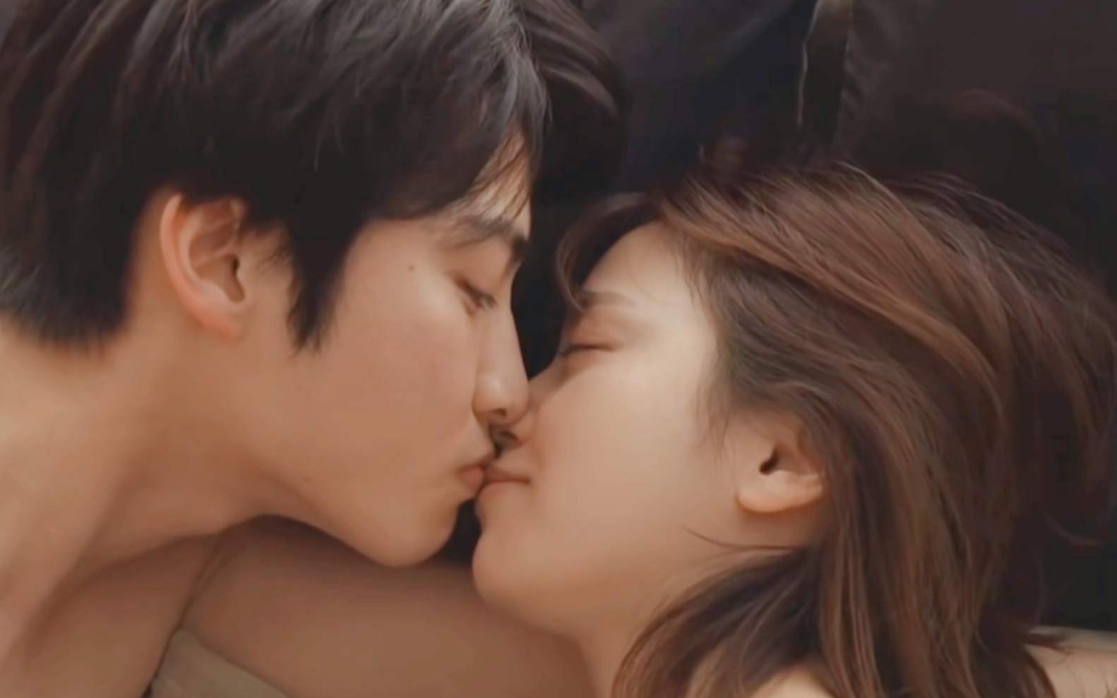 日剧桃色杏色樱色吻戏合集he有情人终成眷属