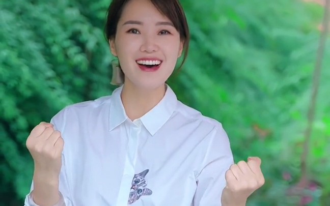 歌手云朵《青春出彩》为青春歌唱!