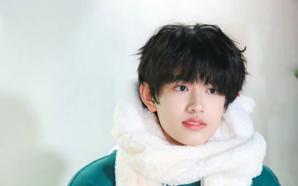 【张极】14岁国风美颜vocal圣诞节治愈翻唱《像我一样》