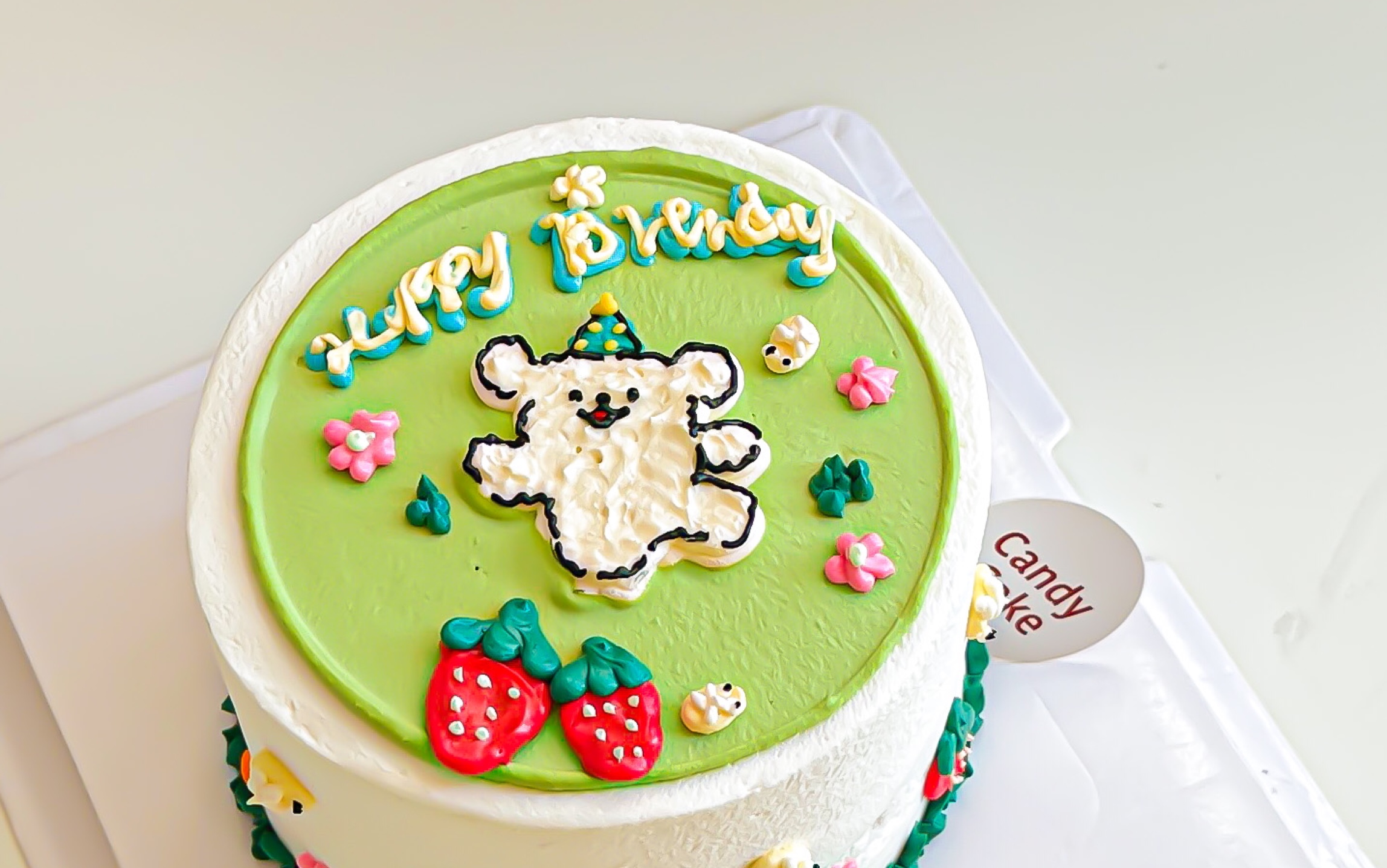 沉浸式做蛋糕～是线条小狗