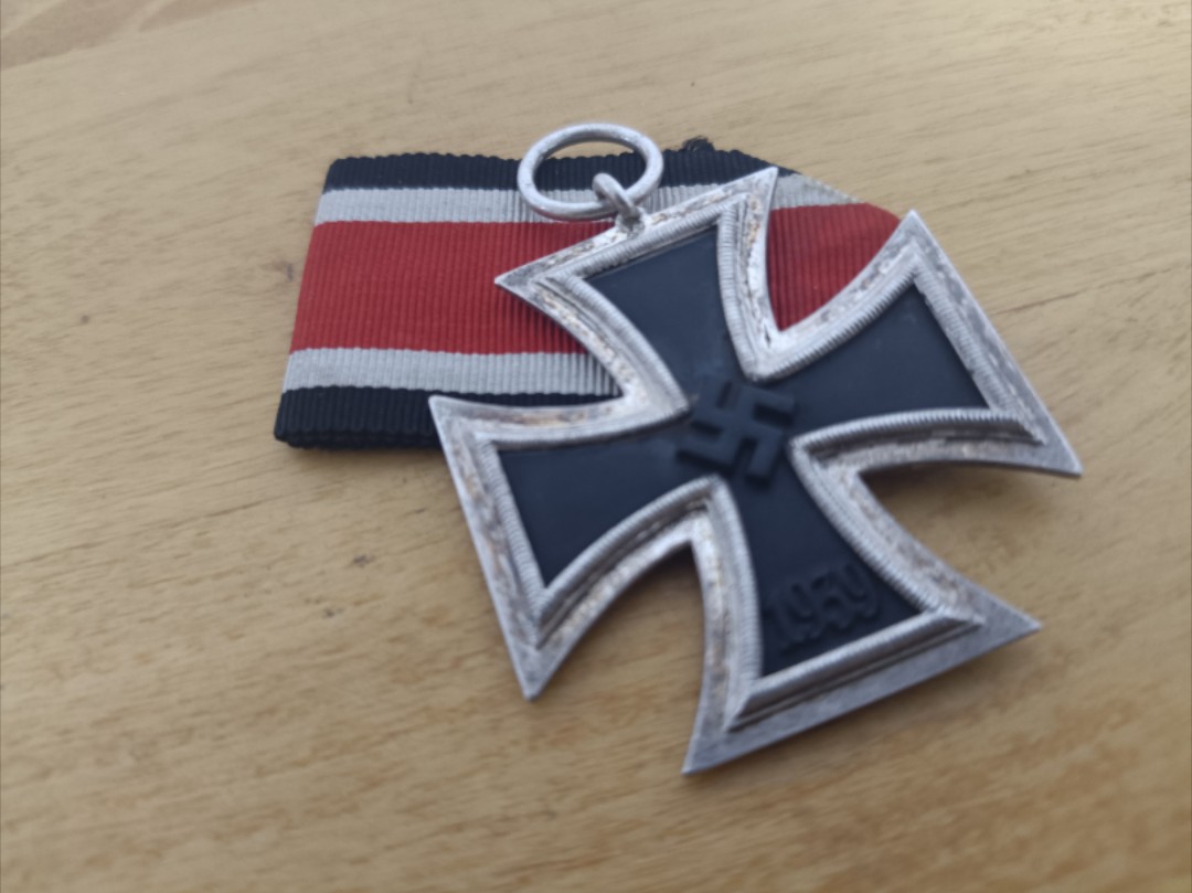 wwii100厂二级铁十字鉴赏