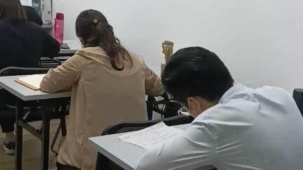 中山百和会计培训 基础可以学习做会计吗 零基础的学员学习后参加会计工作 边工作边继续学习 不懂不会的有咱们答疑老师的指导 要想快速上岗会计工作 就学实操 哔哩哔哩 Bilibili 中山百和会计培训 基础可以学习做会计吗 零基础的学员学习后参加会计工作 边工作边继续学习 不懂不会的有咱们答疑老师的指导 要想快速上岗会计工作 就学实操 哔哩哔哩 Bilibili