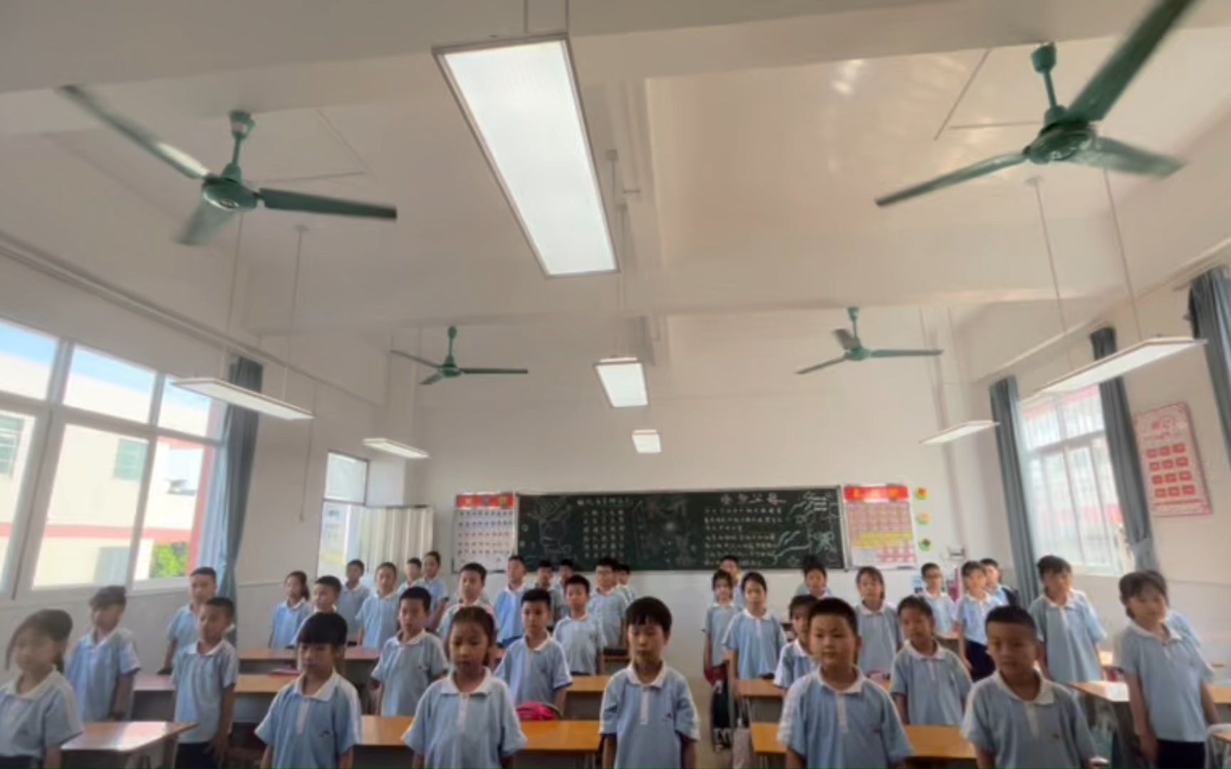 东莞市横沥培英小学室内大课间微视频