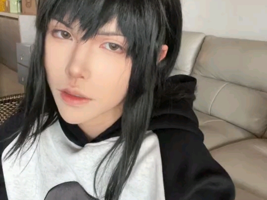 【桂小太郎】一脸正气应该不会私底下穿女装吧