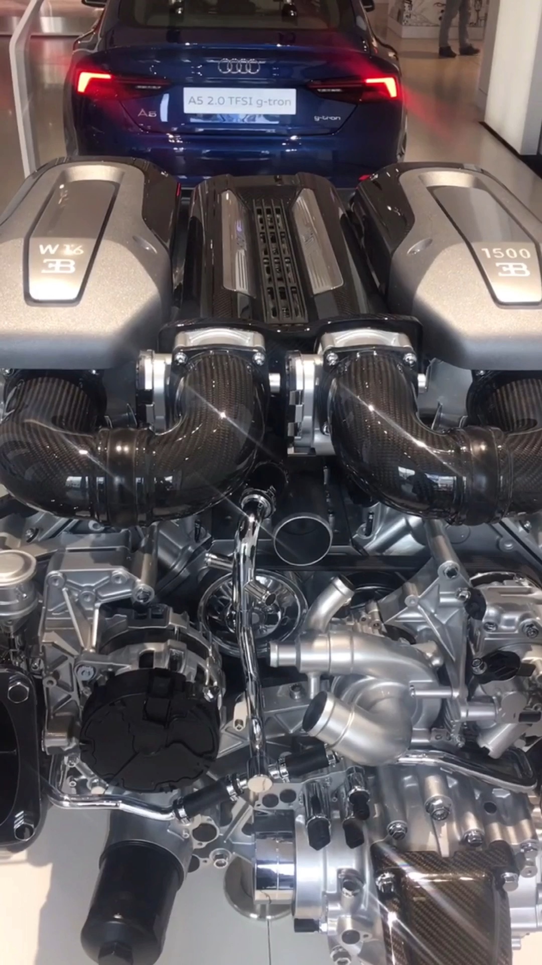 布加迪 w16引擎,真是艺术品! 