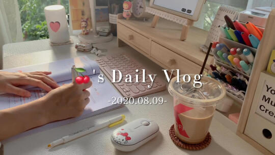 [图]Vlog忙里偷闲的周末·美食|学习|私人电影院