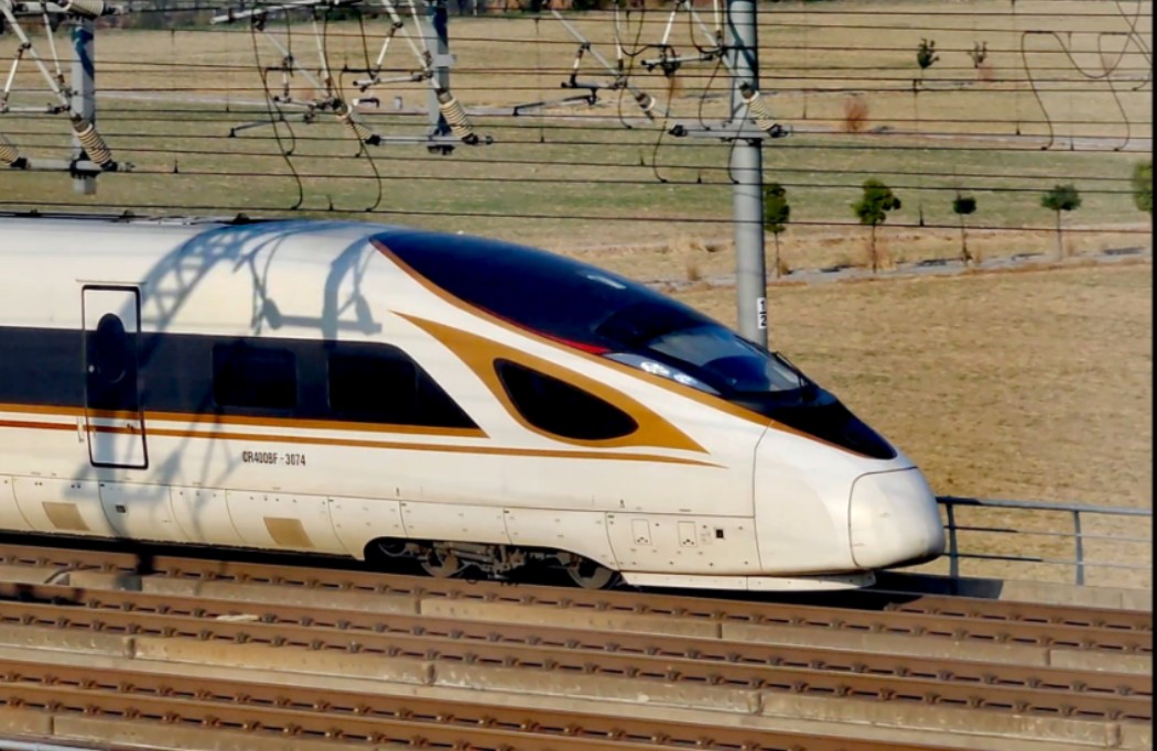 沪昆高铁,复兴号cr400bf-3074担当的g7315次连云港至黄山北通过飞虹路