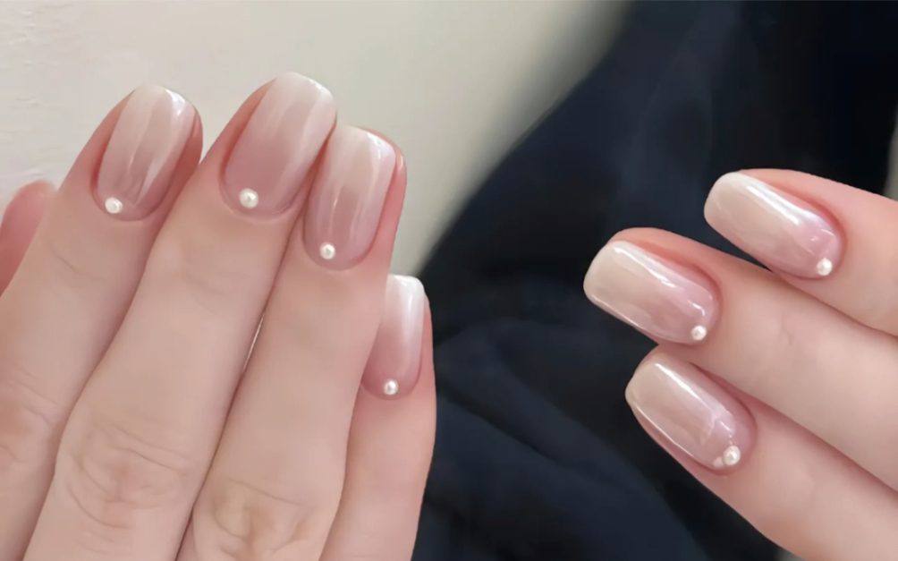 极简珍珠月光白美甲好美93