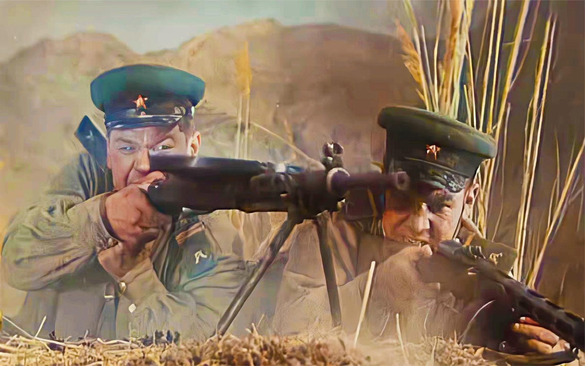 前苏联经典战争电影,苏军边防骑兵被围攻,土匪和间谍反被团灭