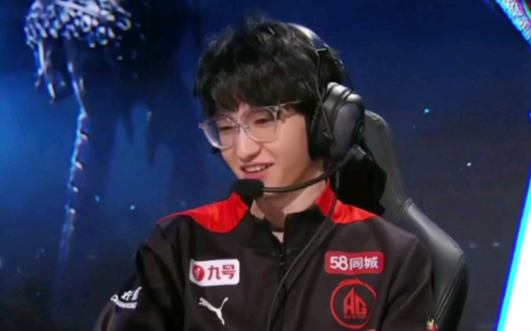 【成都ag一诺|徐必成】"美貌只是他不值一提的优点"