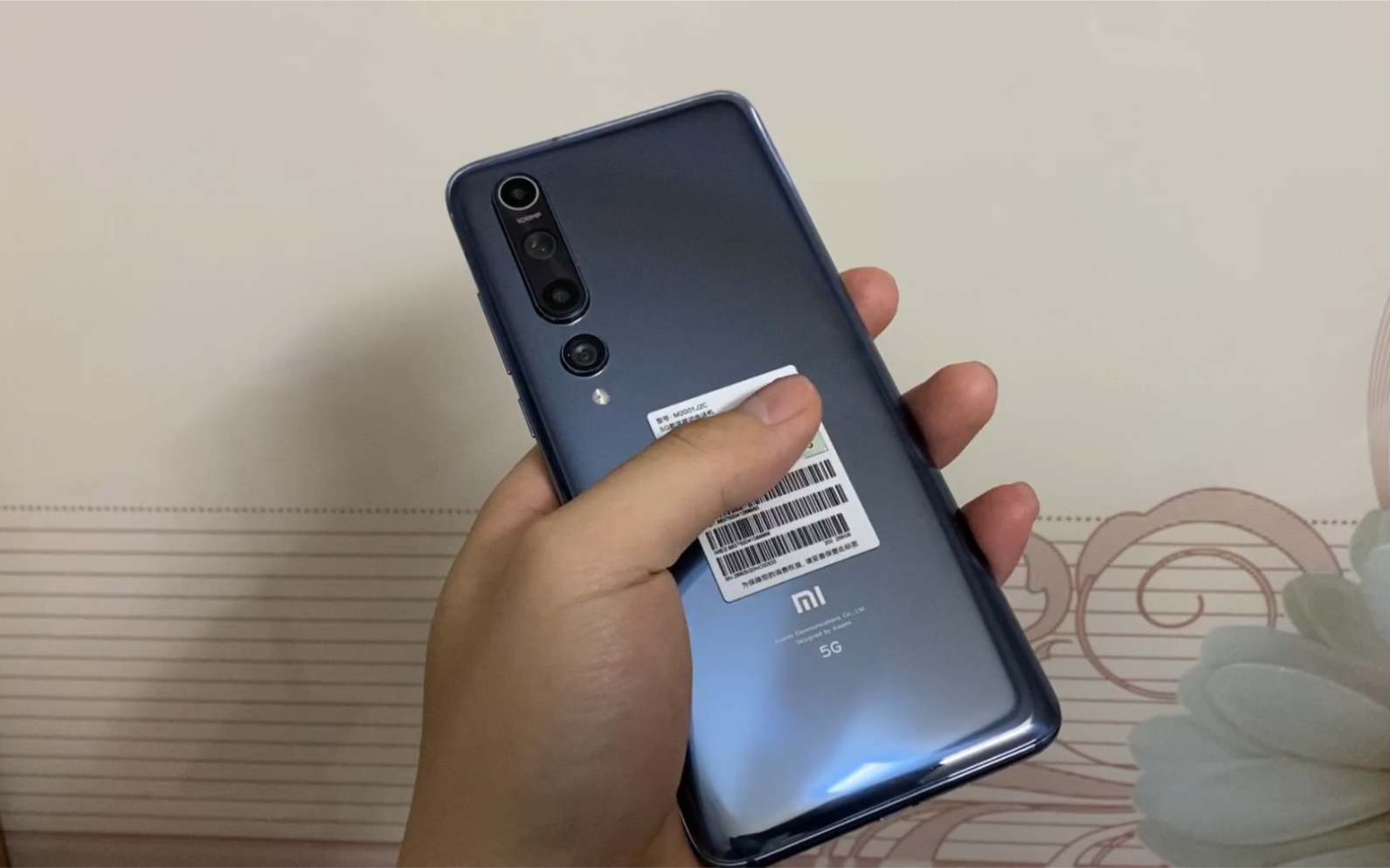 小米10 钛银黑 外观上手视频_哔哩哔哩 (゜-゜)つロ 干杯~-bilibili