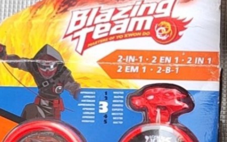 [图]在10元店可以买到火力少年王海外版悠悠球？Blazing Team 火力少年王6悠拳英雄纬影狮S海外版 开箱把玩分享