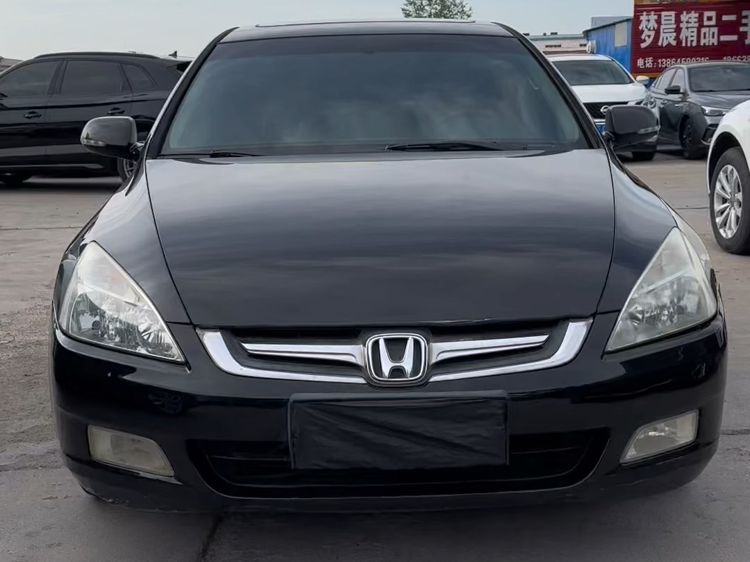 07年本地一手过了一次户 本田七代半雅阁 2.