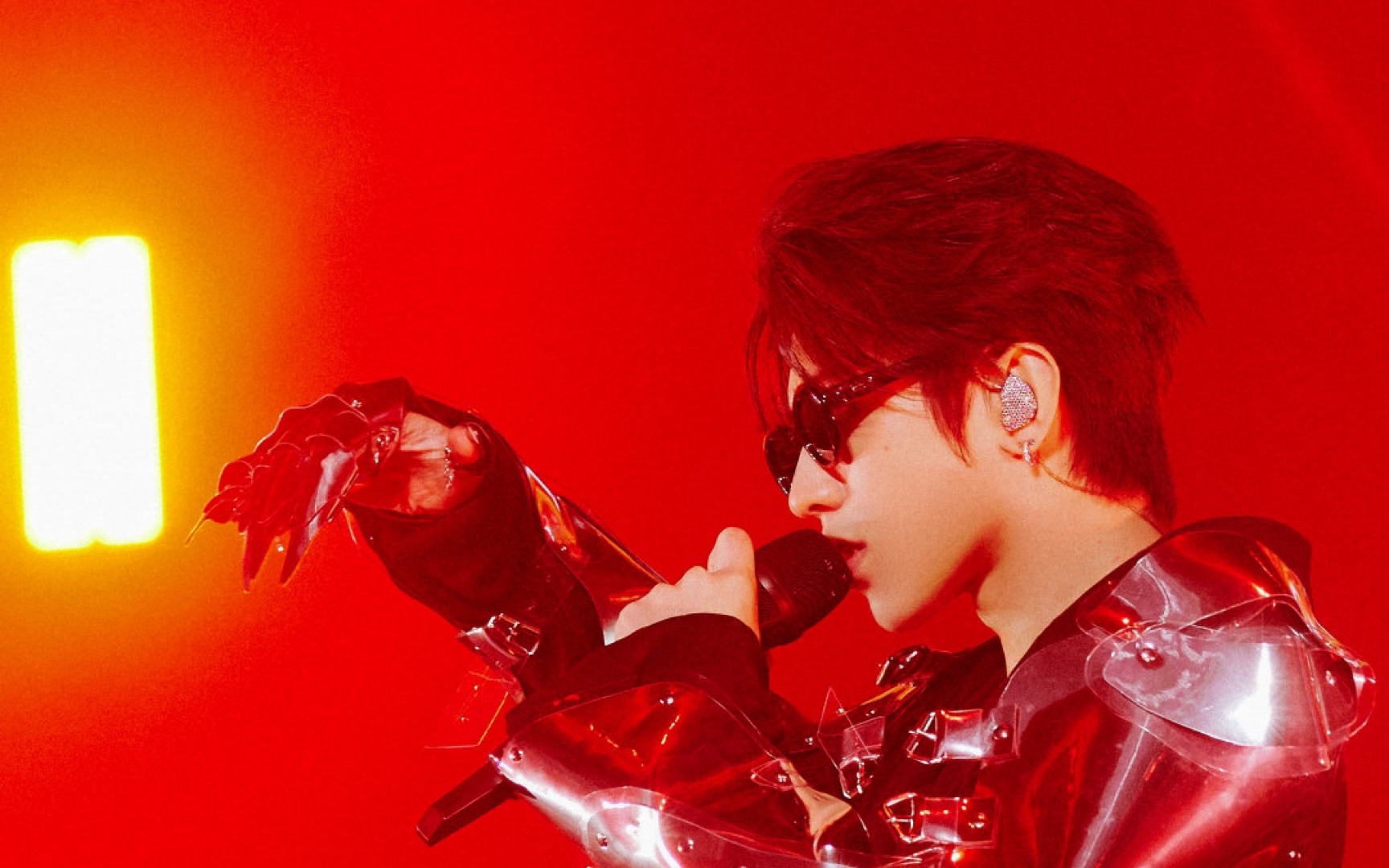 蔡徐坤澳门演唱会《标签》之死亡跟唱系列