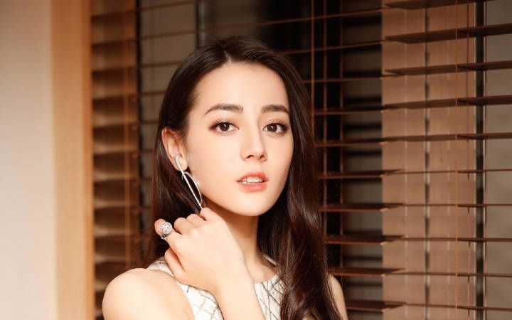 【迪丽热巴舔屏向】似我盛放还似我缺氧乖张_哔哩哔哩_bilibili