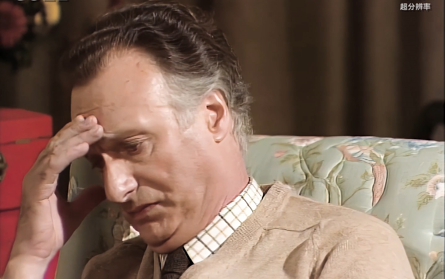 哈克面临女权问题,女性该不该占高等官职的一半