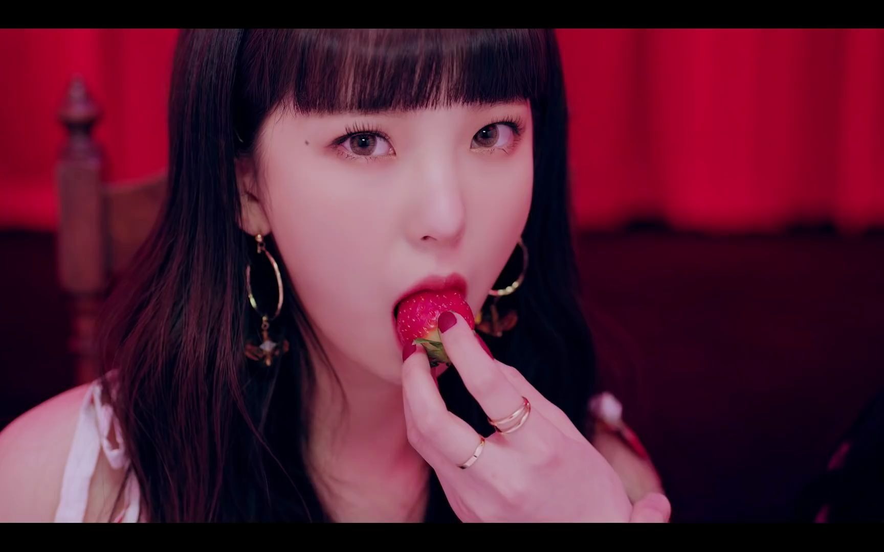 286. [mv] clc _ no_哔哩哔哩 (゜-゜)つロ 干杯~-bilibili