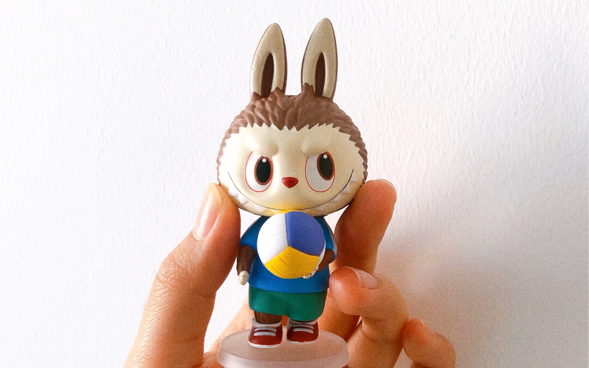 popmart 泡泡玛特 | labubu 拉布布运动系列开箱视频—排球_哔哩哔哩