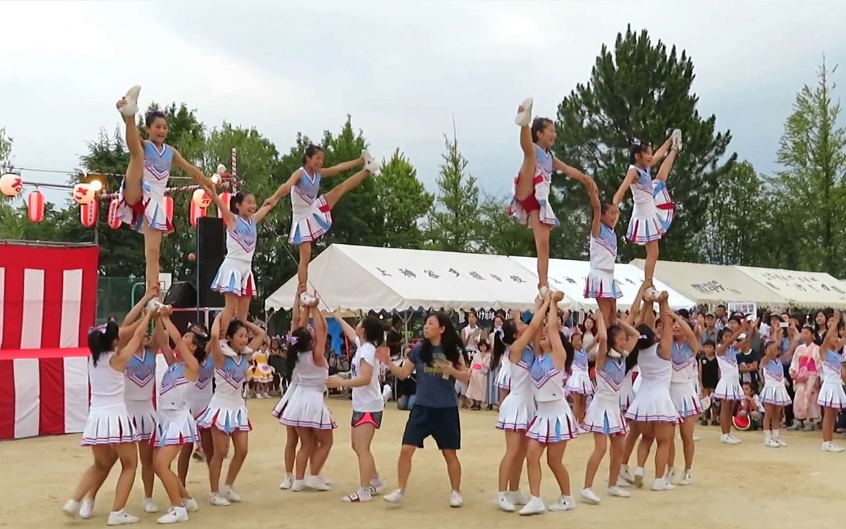 [图]日本小学生拉拉队2