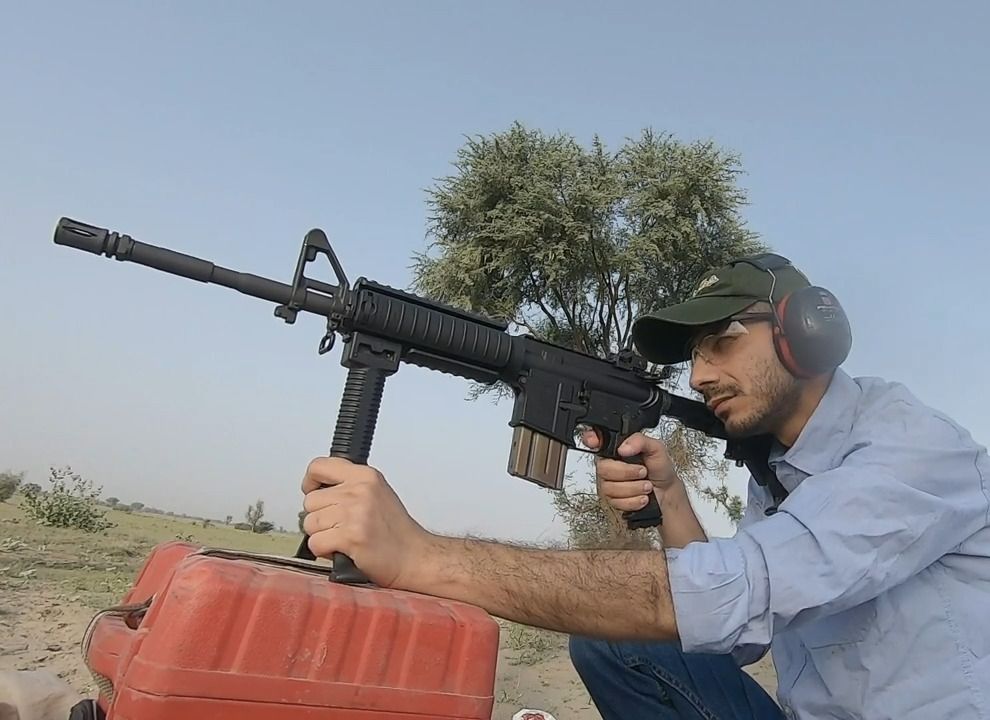 美国m4卡宾枪25米和50米的实弹射击