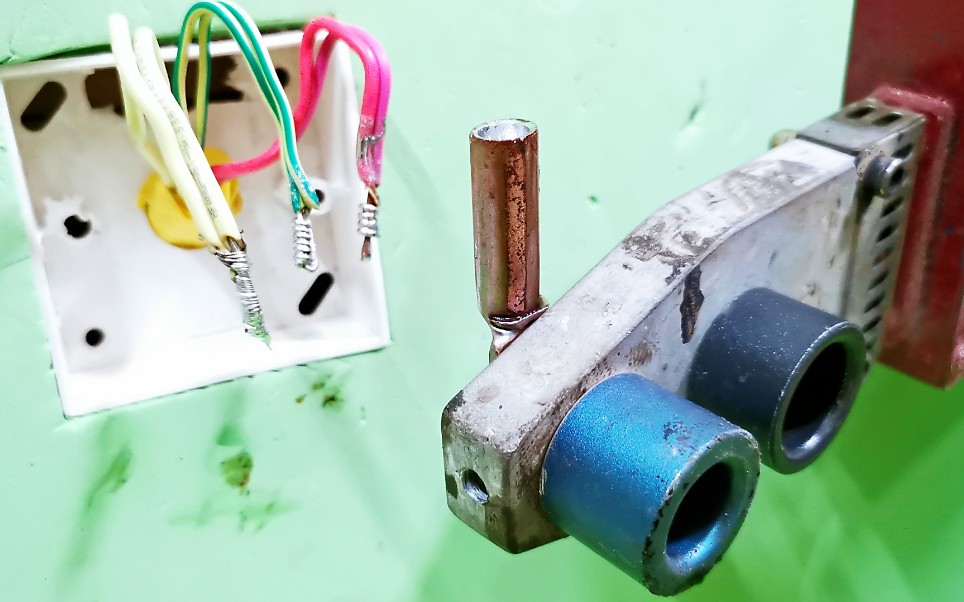 没有涮锡锅怎么给电线涮锡?