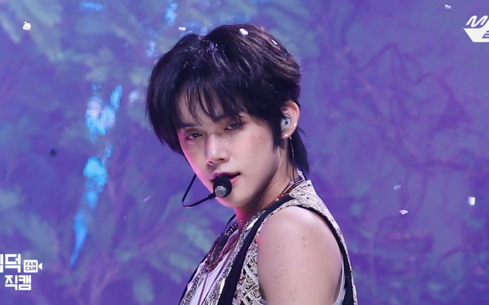 大帅哥如何一步一步击中我的心| txt 崔然竣—sugar rush ride 舞台