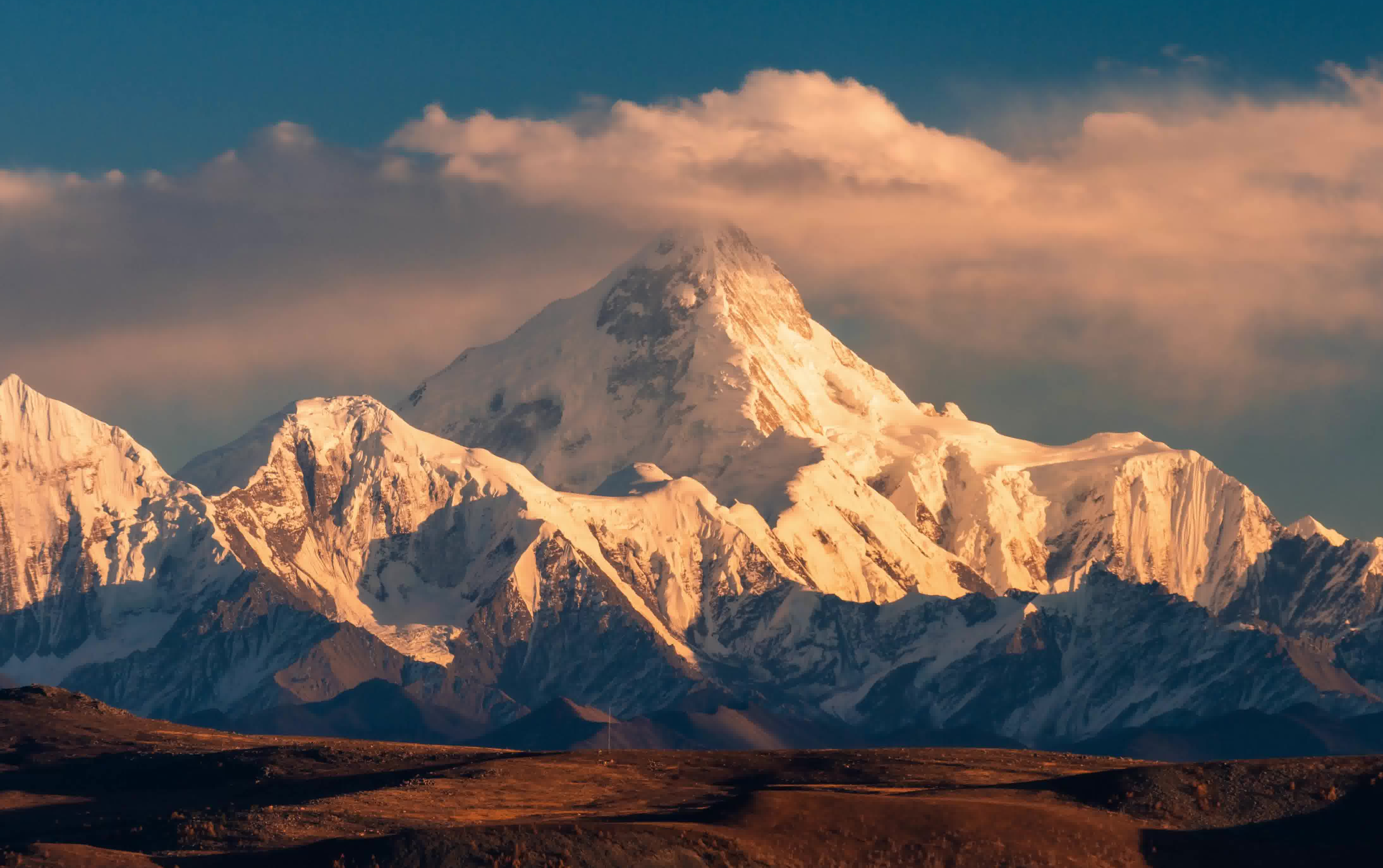 【延时摄影】风起云涌-贡嘎群峰