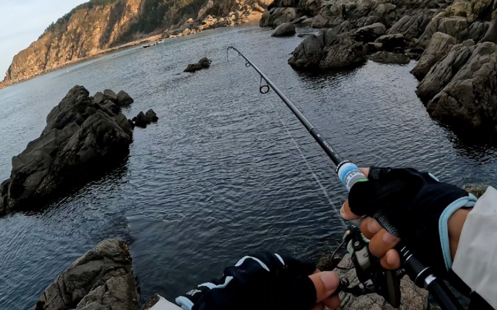 冬季#海边路亚,还能钓到鱼吗?