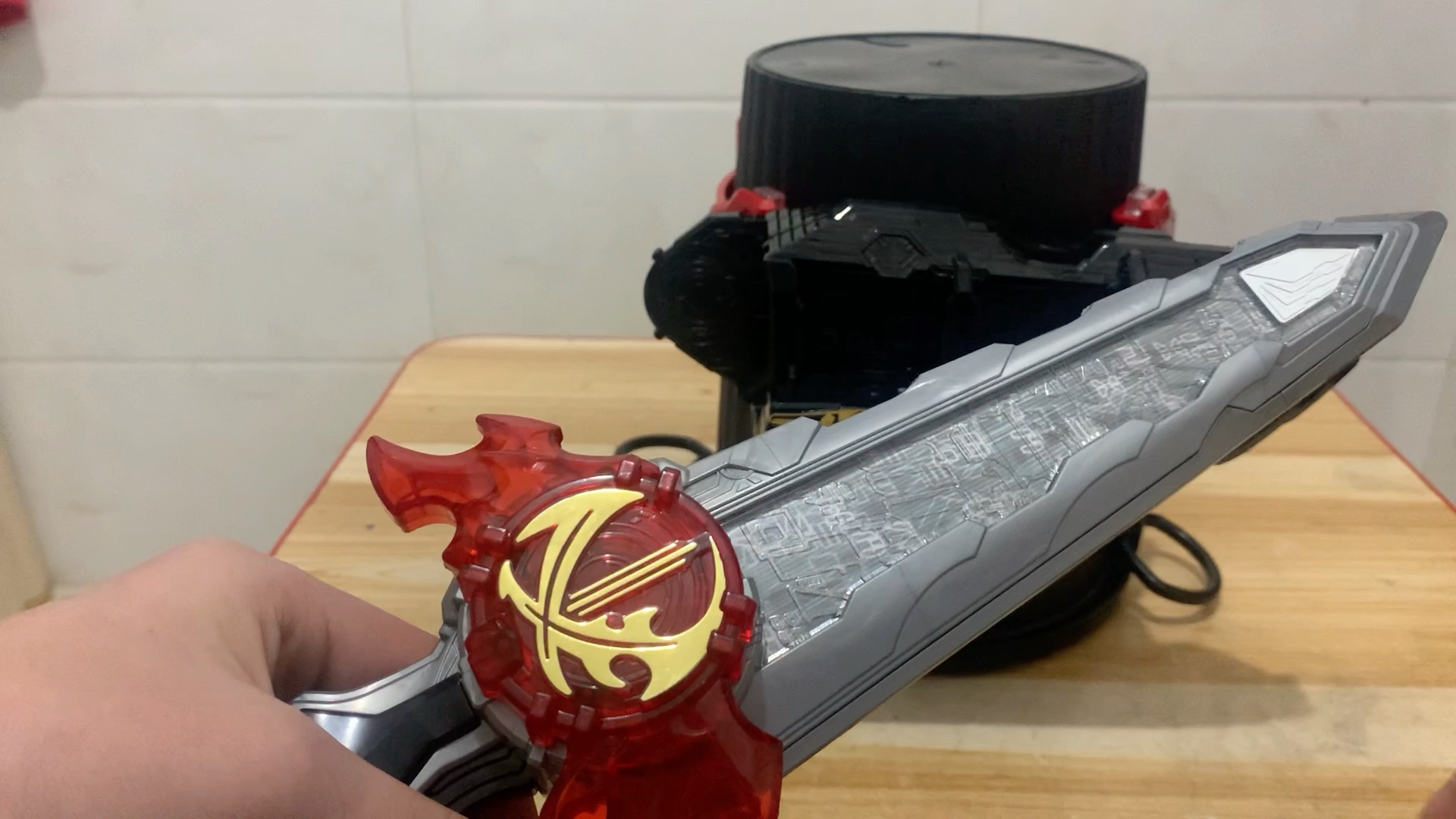 假面骑士圣刃驱动器评测