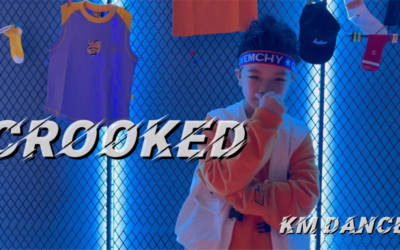 [图].《KM街舞》～少儿街舞 五一作品班 -〈CROOKED〉别人家的小孩儿！可爱又帅气