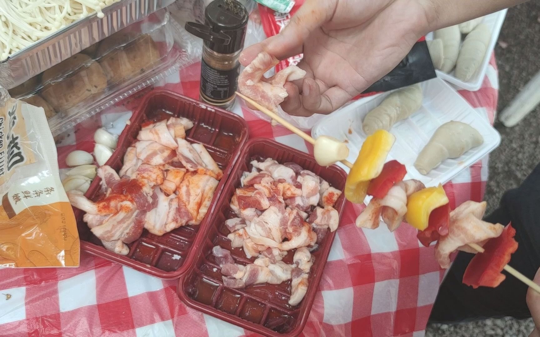 城市绿谷野外bbq2烧烤注意事项,价格油炸鸡块