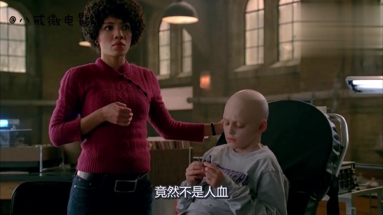 《危机边缘》第一季第15集,又出来一个光头,但是是个小孩2