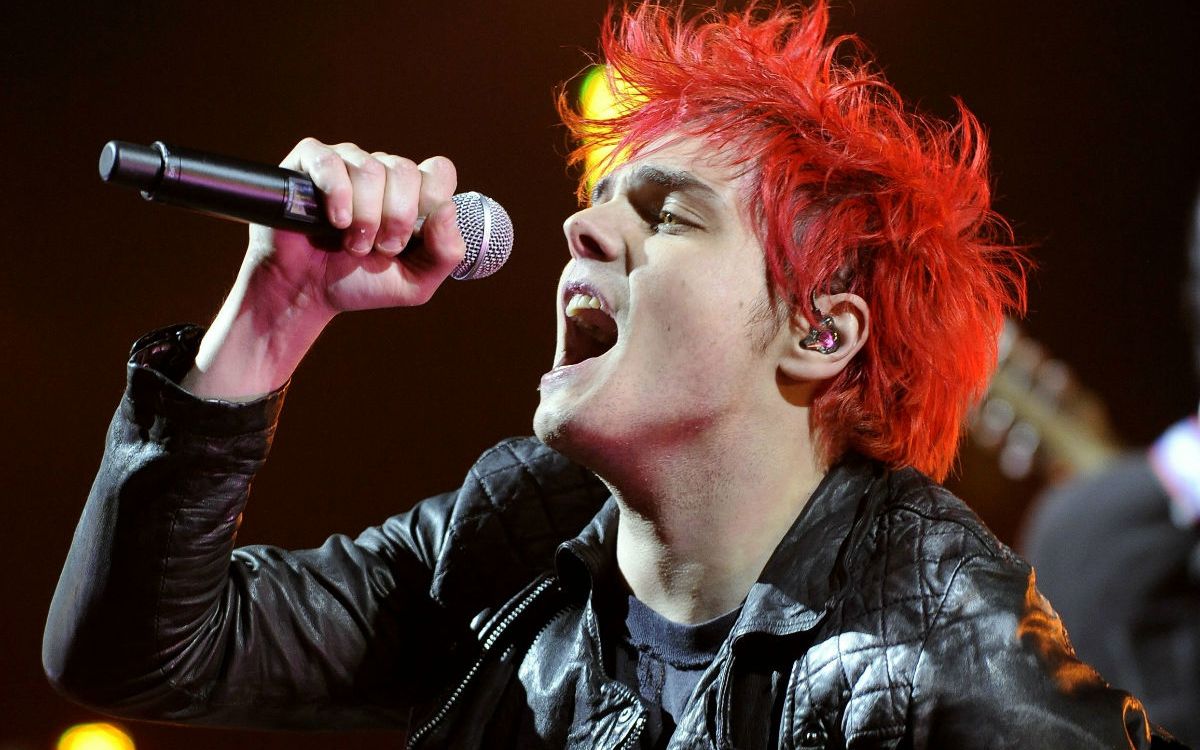 【gerard way】舞台上的各种即兴翻唱合集_哔哩哔哩 (゜-゜)つロ 干杯