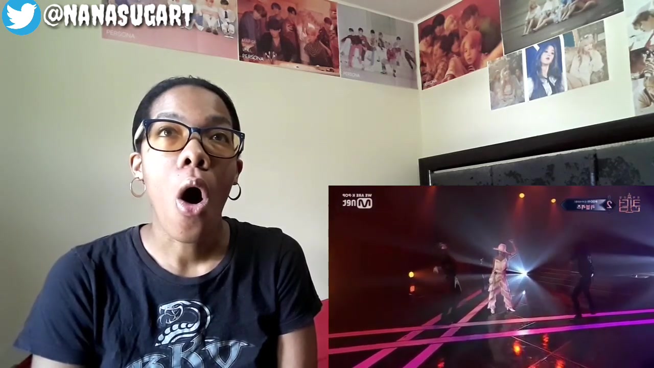 [图]【MAMAMOO】给大家表演一个原地去世！QUEENDOM FINAL ‘Destiny’ REACTION