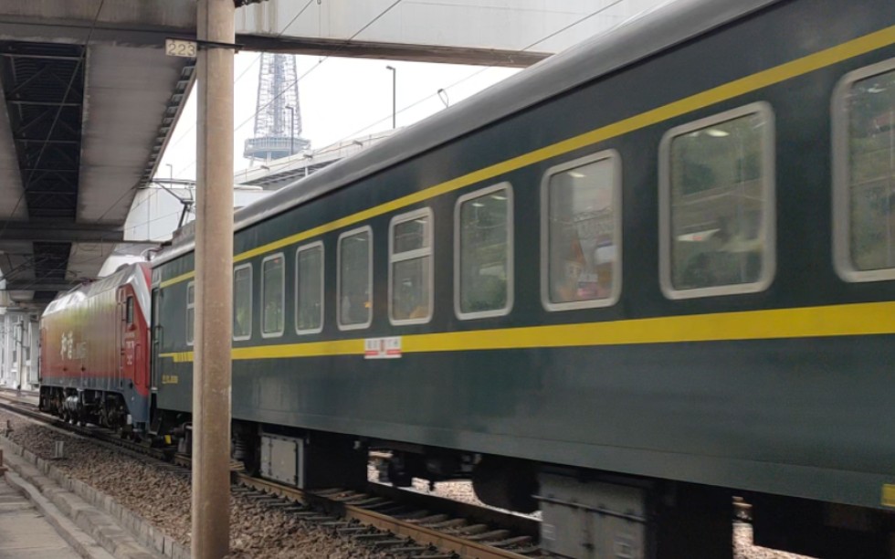 2023年3月28日,k1297次(广州站-银川站)本务中国铁路广州局集团有限