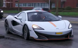 Скачать видео: V8双涡轮|McLaren 600LT Spider 偏时点火及声浪欣赏