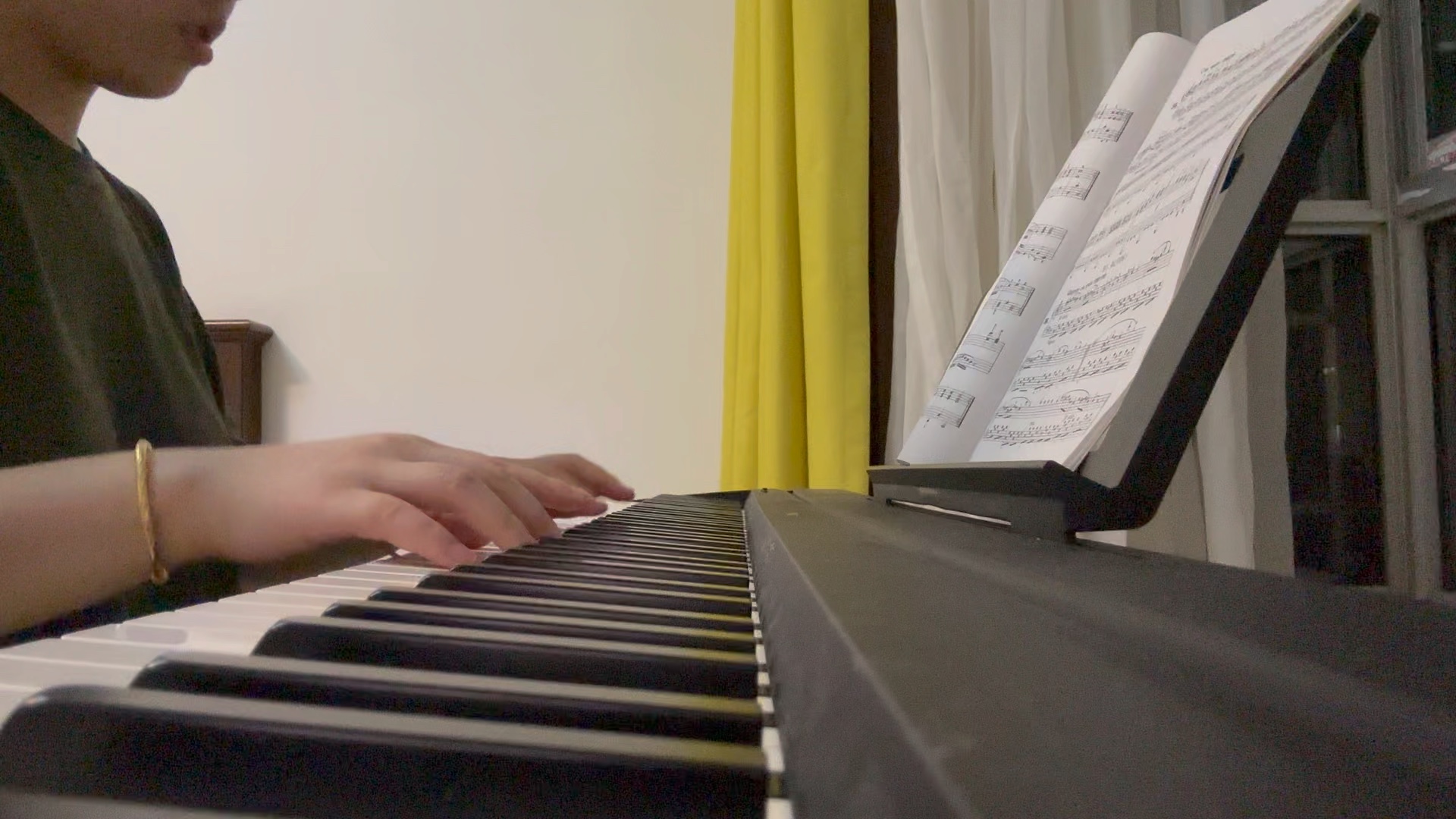 车尔尼599第三十三条