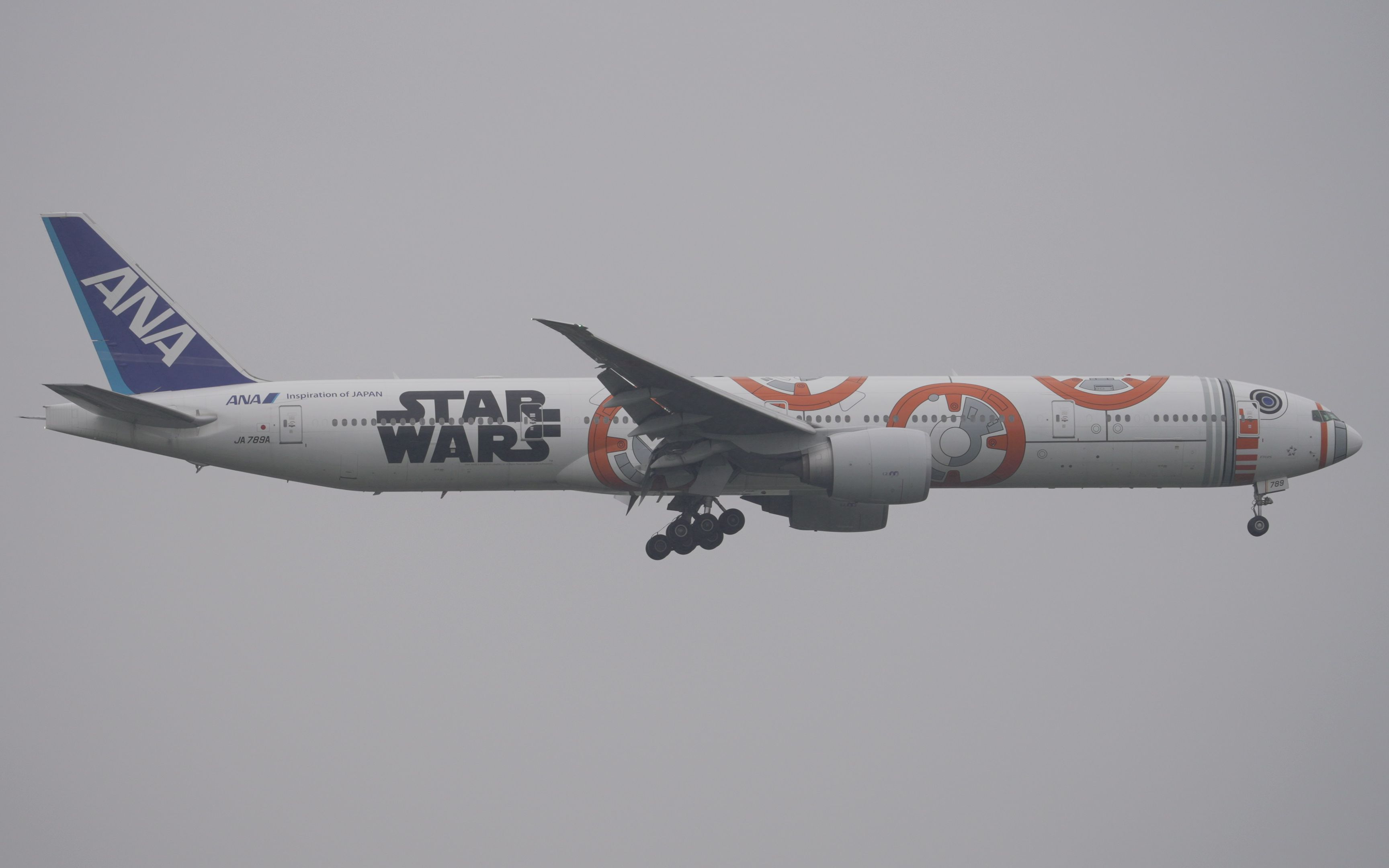 [重制版]全日空777-381(er) ja789a星球大战bb-8彩绘 pek跑道01降落